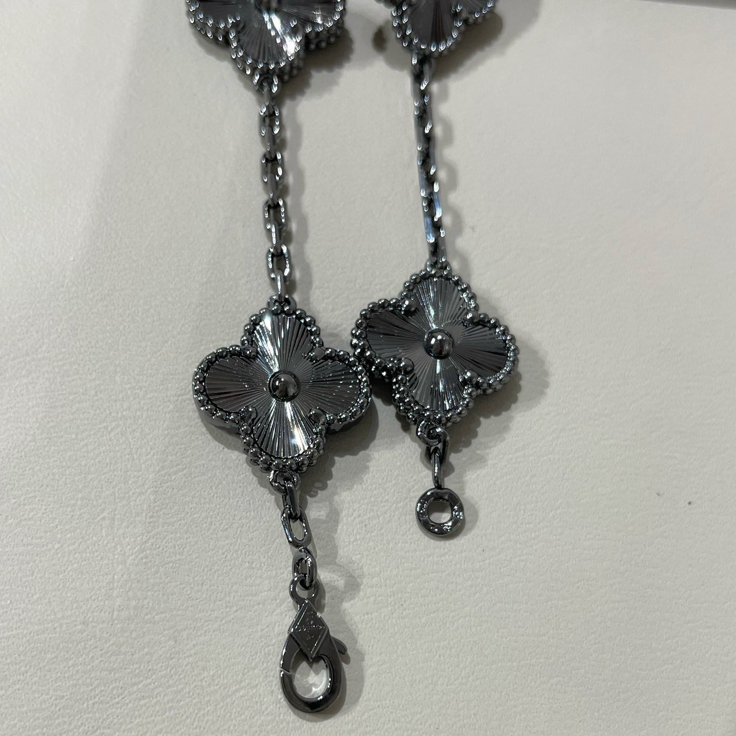 [Marin-Jewelry]CLOVER 5 MOTIF BLACK BRACELET