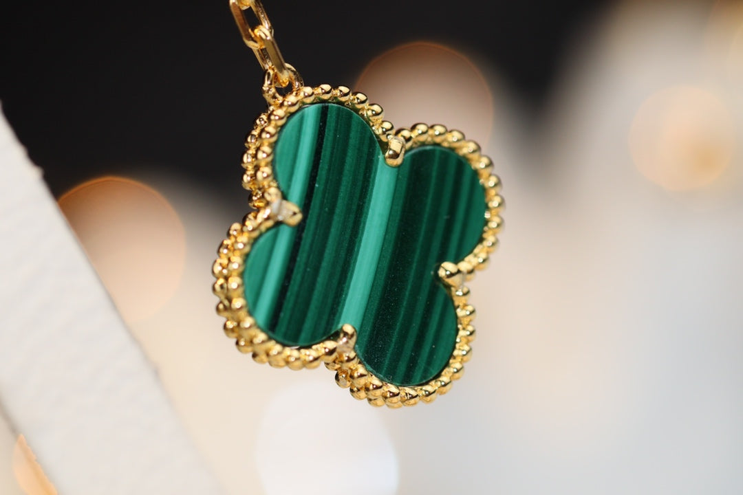 [Marin-Jewelry]CLOVER EARRINGS GOLD MALACHITE DIAMOND 3 MOTIF