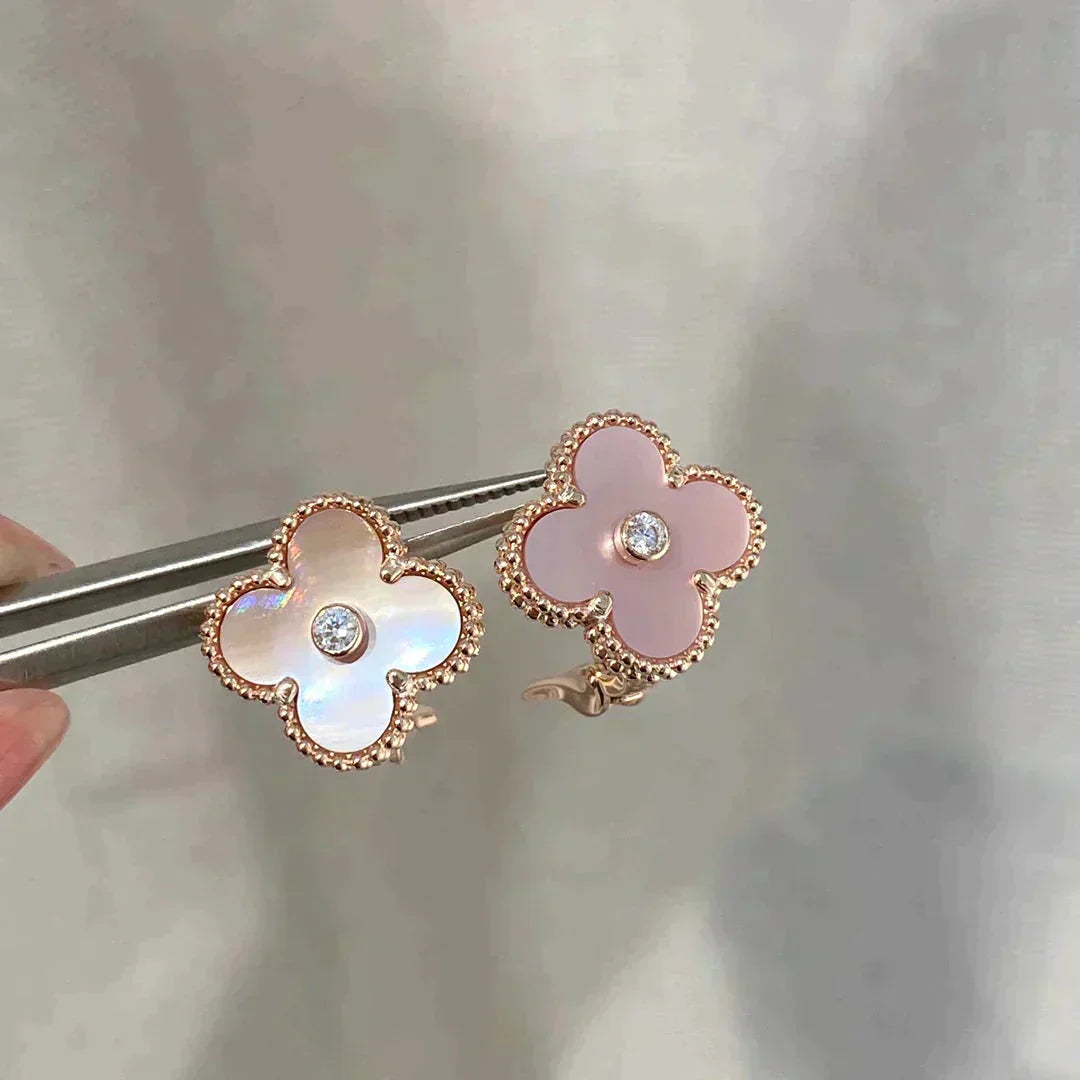 [Marin-Jewelry]CLOVER MEDIUM 1 MOTIFS  PINK MOP DIAMOND EARRINGS