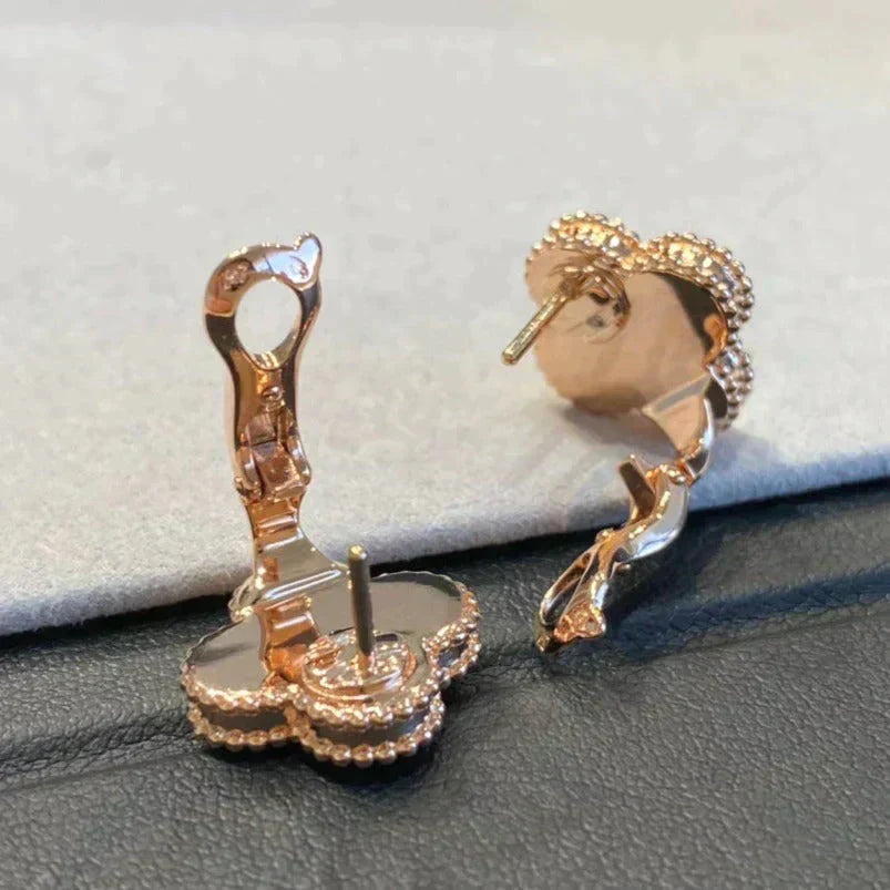 [Marin-Jewelry]CLOVER MEDIUM 1 MOTIFS GRAY MOP  DIAMOND EARRINGS