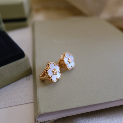 [Marin-Jewelry]LUCKY PINK GOLD WHITE MOP EARRINGS