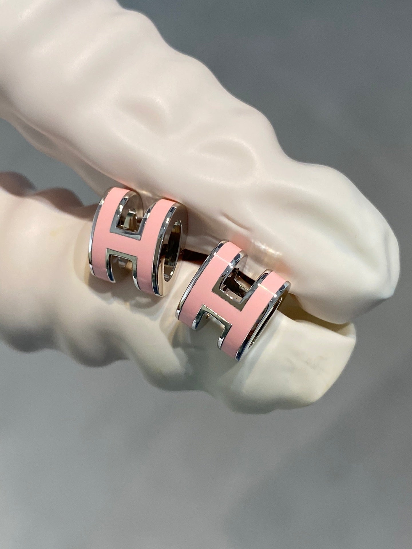 [Marin-Jewelry]MINI POP H SILVER EARRINGS PINK