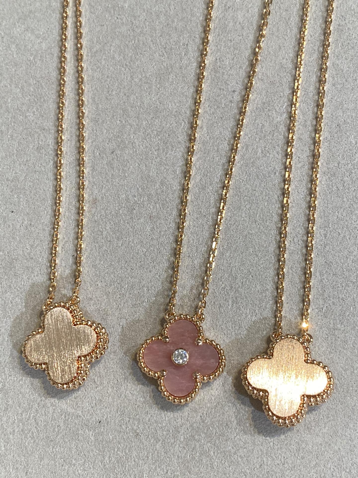 [Marin-Jewelry]CLOVER 15MM DIAMOND RHODONITE NECKLACE