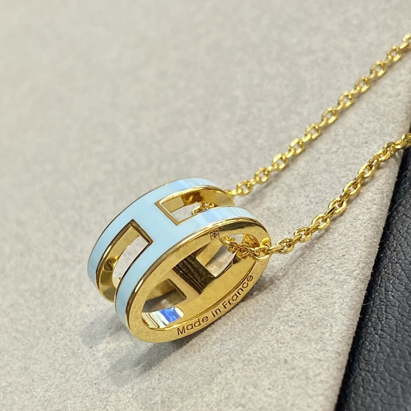 [Marin-Jewelry]POP H LIGHT BLUE NECKLACE