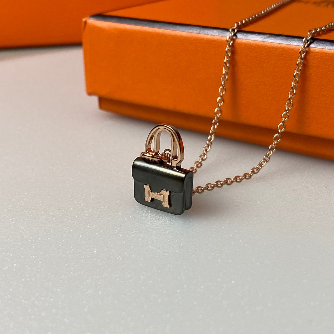 [Marin-Jewelry]CONSTANCE BLACK PEDANT PINK GOLD NECKLACE