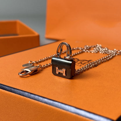[Marin-Jewelry]CONSTANCE BLACK PEDANT PINK GOLD NECKLACE