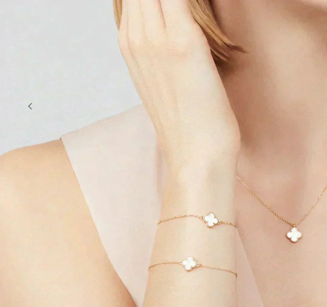 [Marin-Jewelry]CLOVER MINI 9.5MM WHITE MOTHER-OF-PEARL NECKLACE
