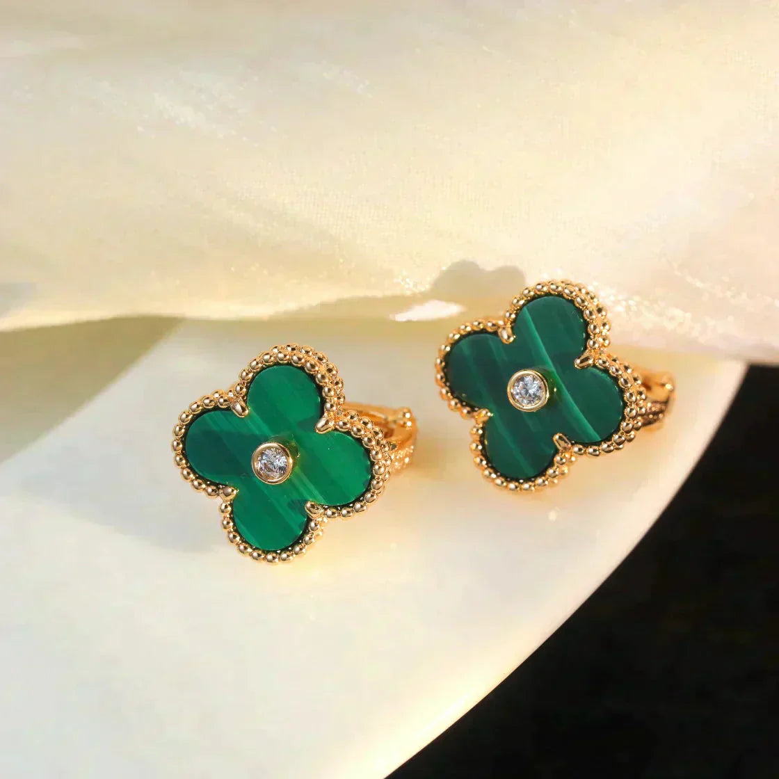 [Marin-Jewelry]CLOVER MEDIUM 1 MOTIFS MALACHITE DIAMOND EARRINGS