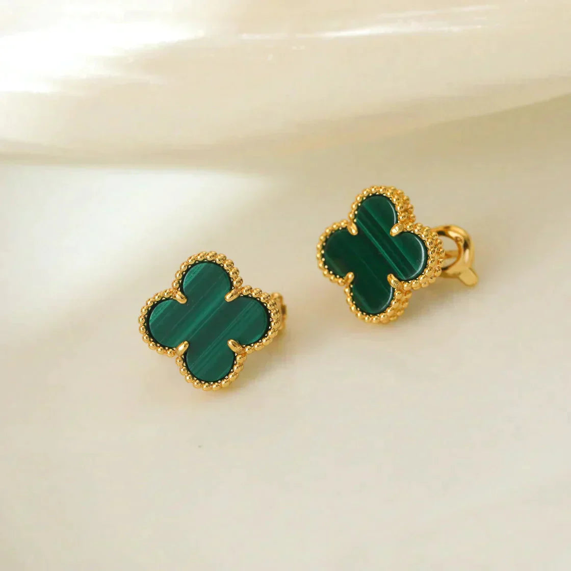 [Marin-Jewelry]CLOVER MEDIUM 1 MOTIFS MALACHITE  EARRINGS