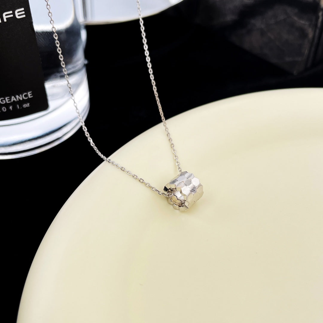 [Marin-Jewelry]BEE MINI PEDANT DIAMOND NECKLACE