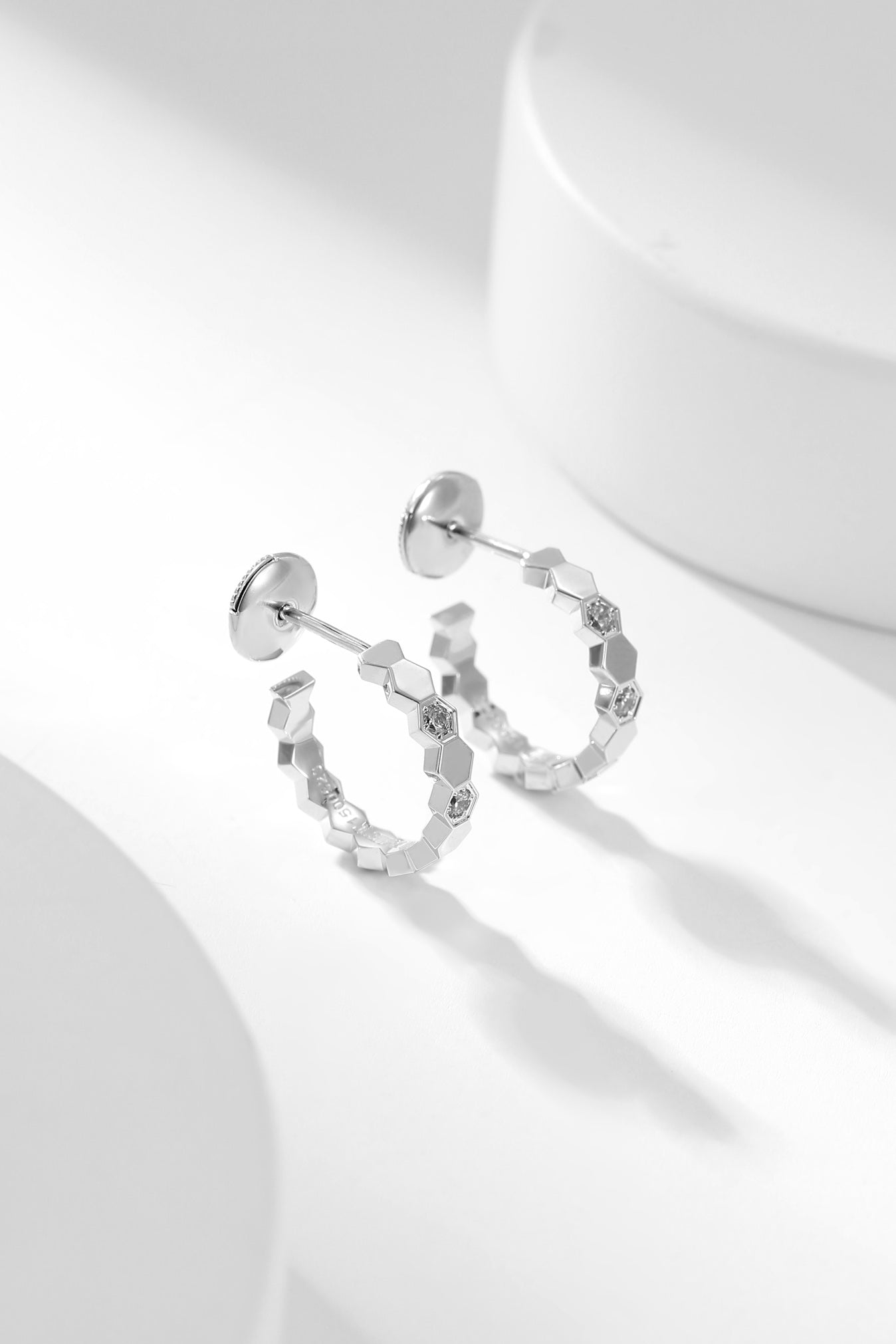 [Marin-Jewelry]BEE LOVE DIAMOND HOOP EARRINGS