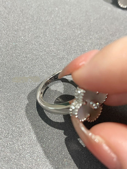 [Marin-Jewelry]CLOVER SILVER MOP DIAMOND RING