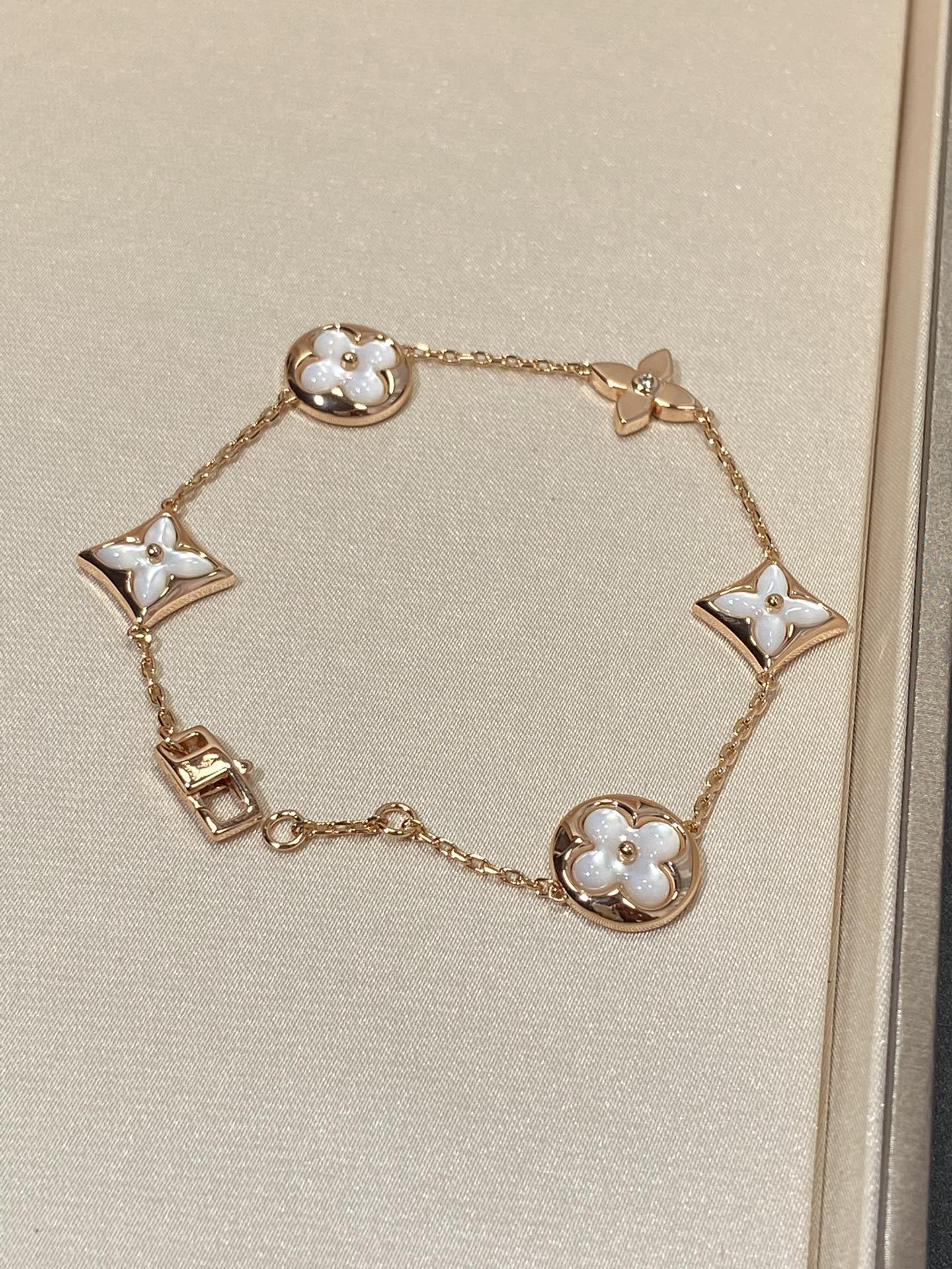 [Marin-Jewelry]STAR AND SUN 5 MOTIF MOP PINK GOLD BRACELET