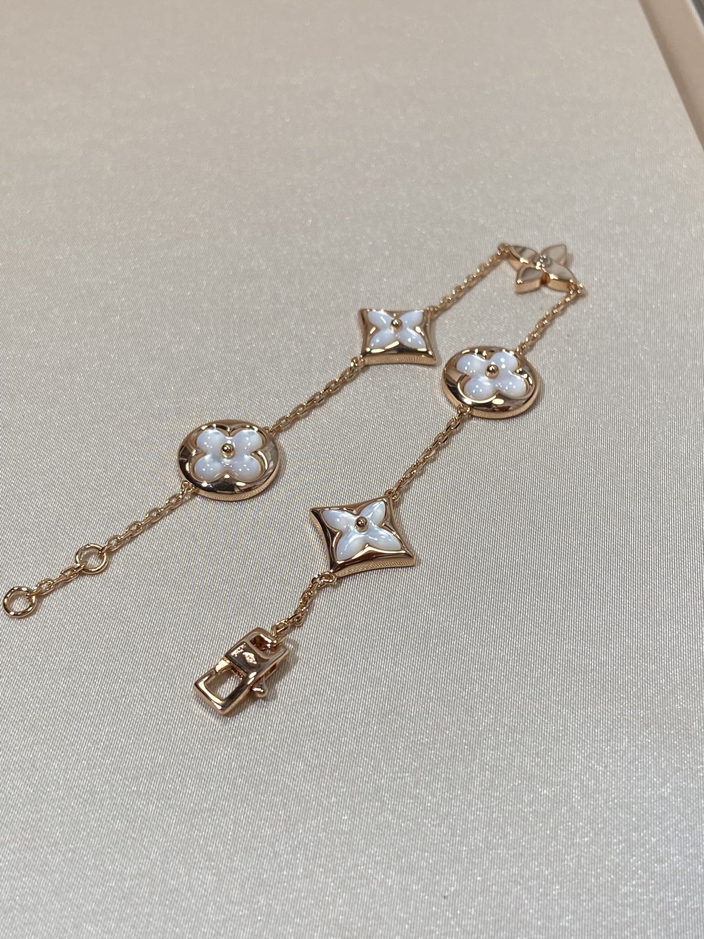 [Marin-Jewelry]STAR AND SUN 5 MOTIF MOP PINK GOLD BRACELET