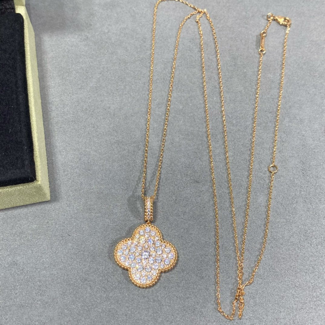 [Marin-Jewelry]CLOVER 25MM LARGE PEDANT DIAMOND PAVED LONG NECKLACE