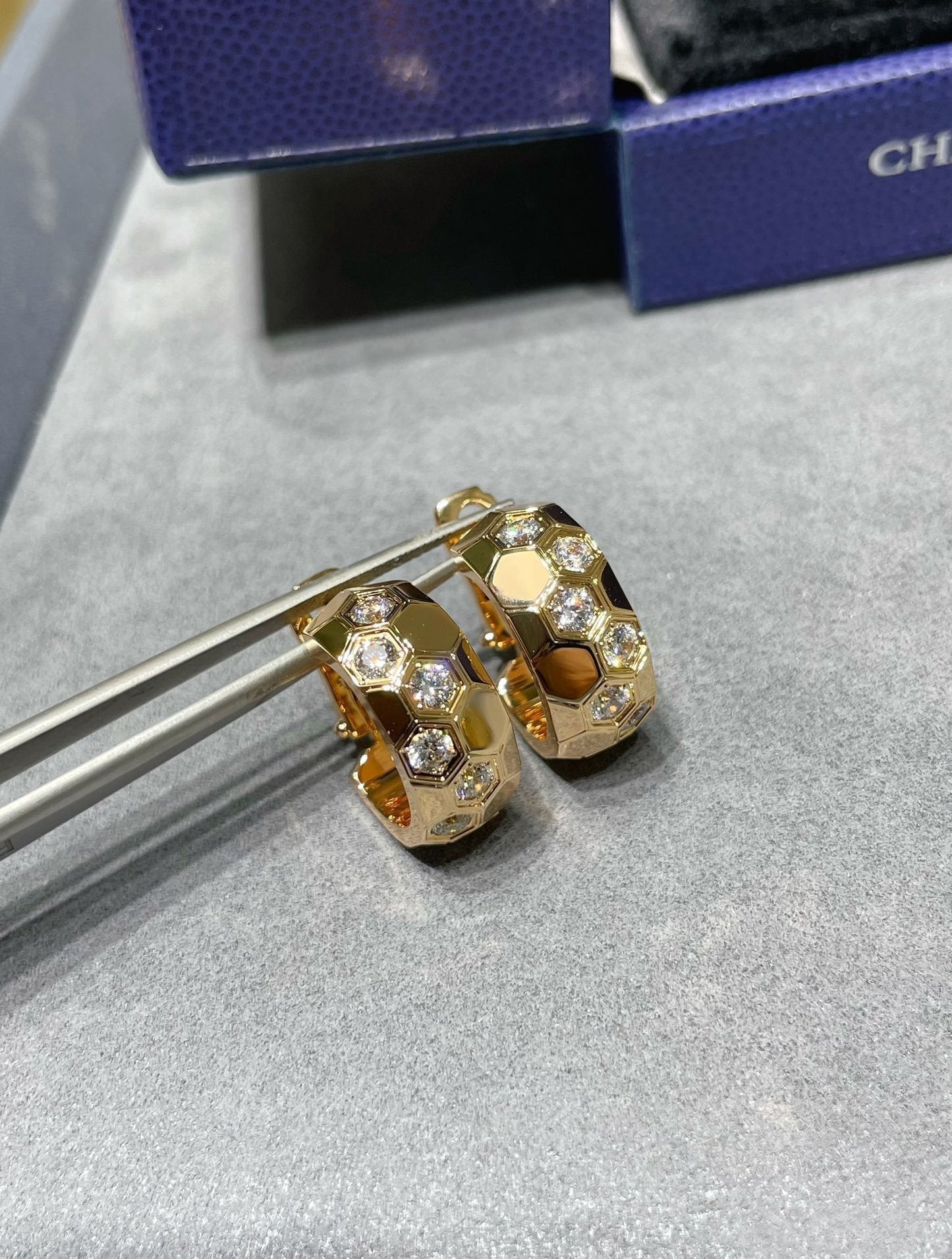 [Marin-Jewelry]BEE LOVE DIAMOND HOOP EARRINGS