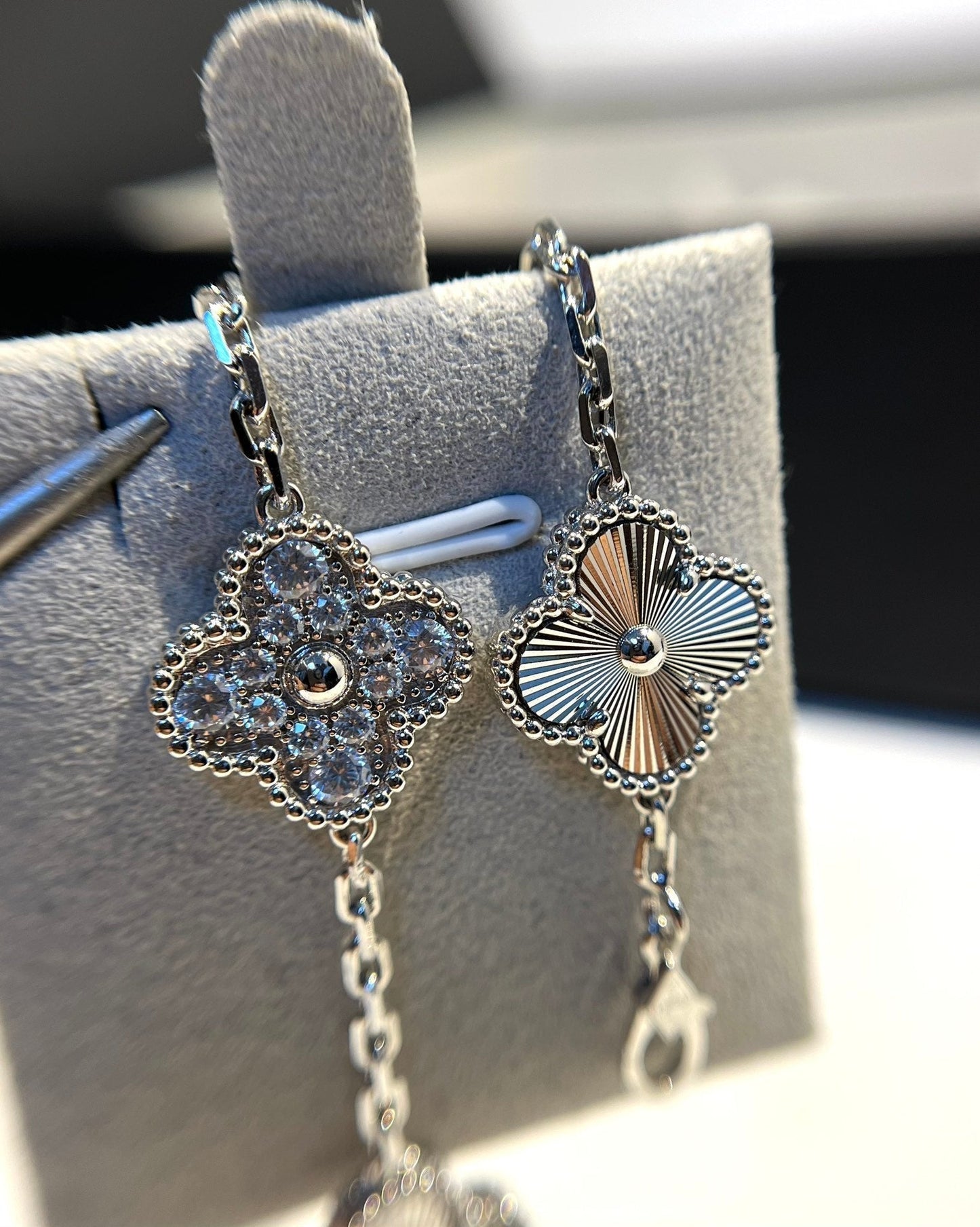 [Marin-Jewelry] CLOVER 5 MOTIF LASER BRACELET COLLECTION