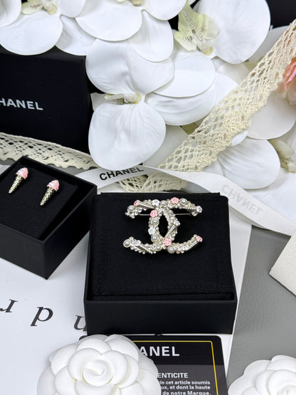 [Marin-Jewelry]26C Pink-White Enamel Ice Cream Cone Double C Brooch
