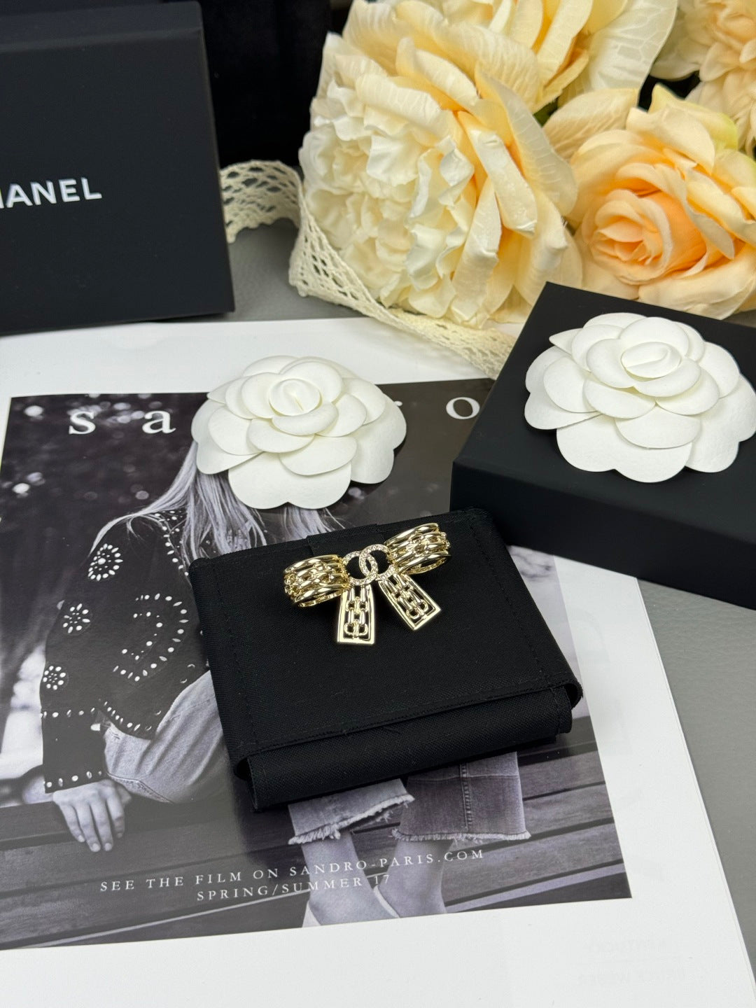 [Marin-Jewelry]25K Hollow Bow Brooch