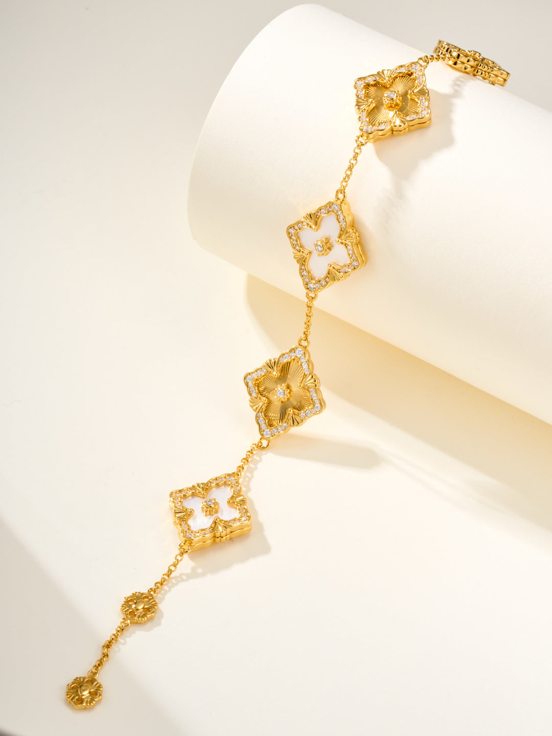 [Marin-Jewelry]B.C.L ENAMELED Five-Flower Bracelet£¨Various Colors) BIG SIZE