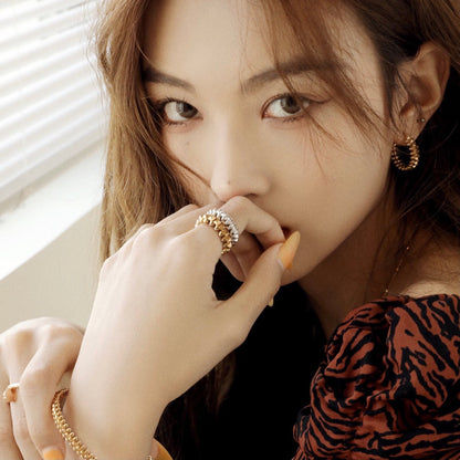 [Marin-Jewelry]CLASH SMALL HOOP EARRINGS