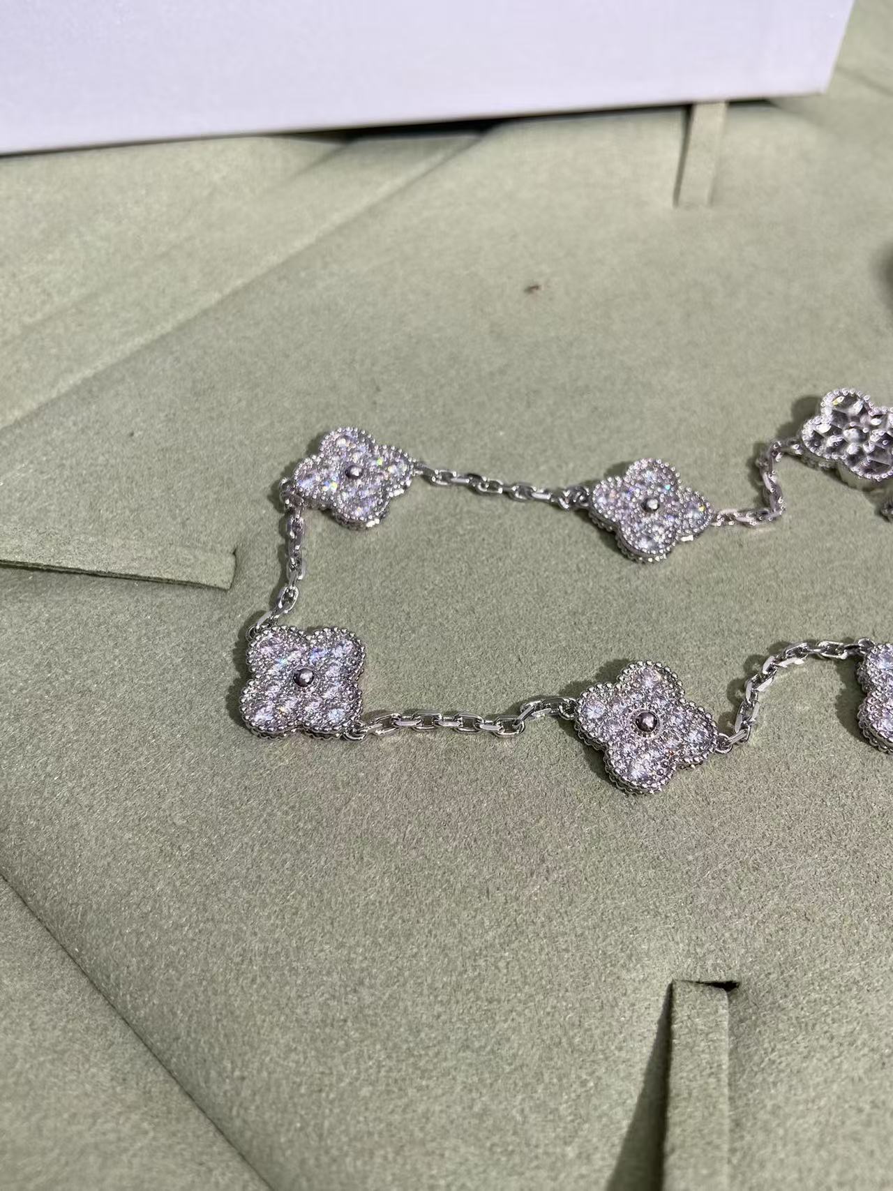 [Marin-Jewelry Jewelry]CLOVER 10 MOTIFS  FULL DIAMOND NECKLACE