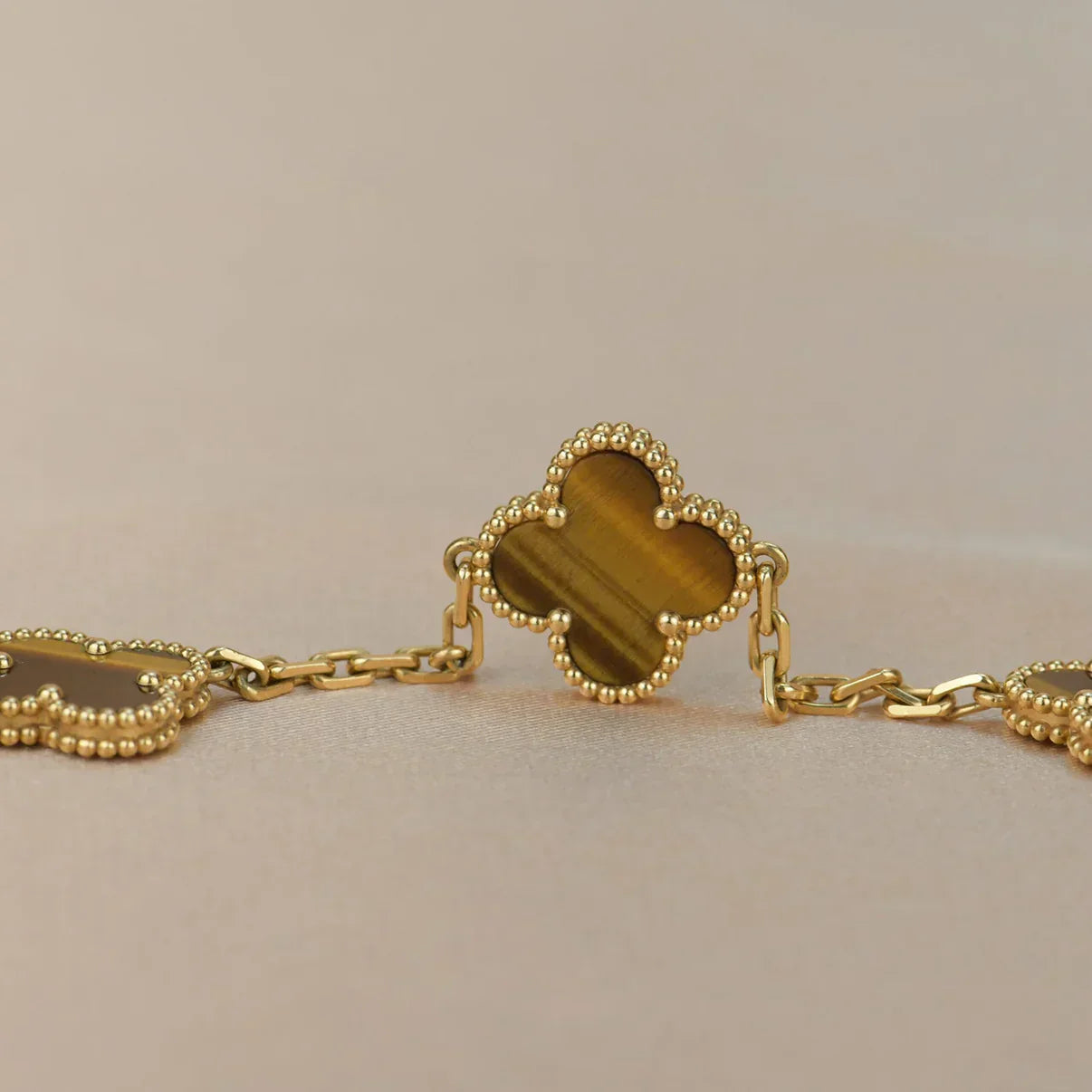 [Marin-Jewelry] CLOVER 5 MOTIFS TIGER EYE BRACELET COLLECTION