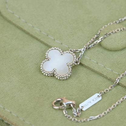 [Marin-Jewelry]CLOVER  15MM WHITE MOTHER-OF-PEARL SILVER
