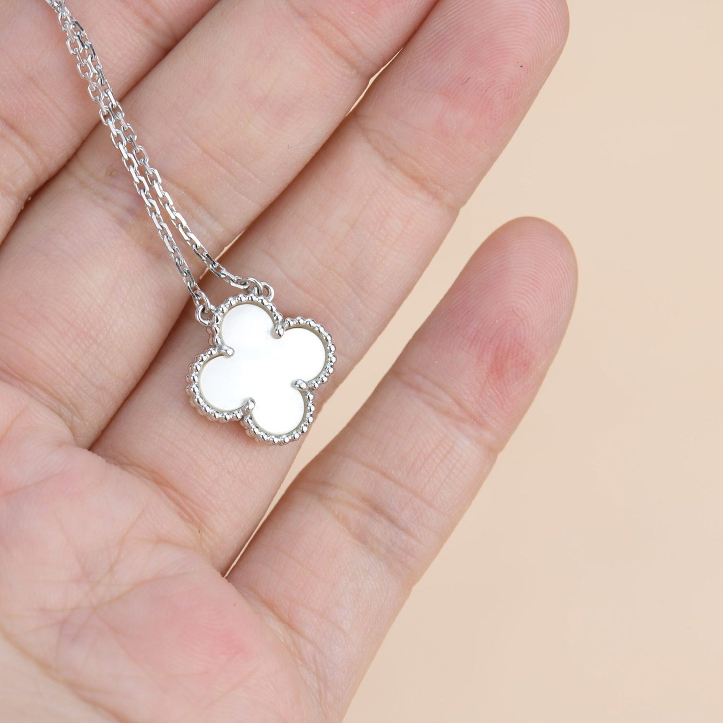 [Marin-Jewelry]CLOVER  15MM WHITE MOTHER-OF-PEARL SILVER
