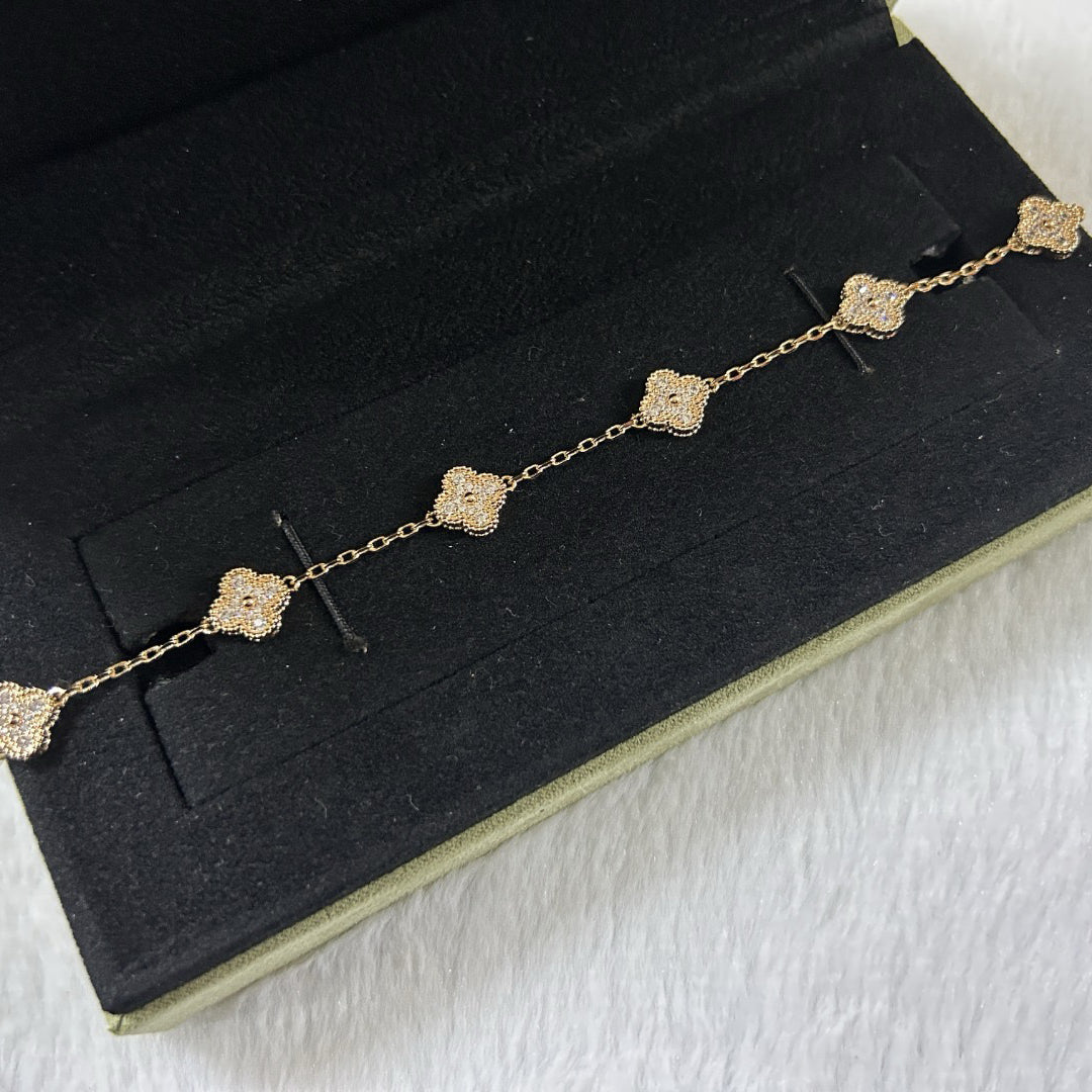 [Marin-Jewelry]CLOVER 6 MOTIF DIAMOND BRACELET