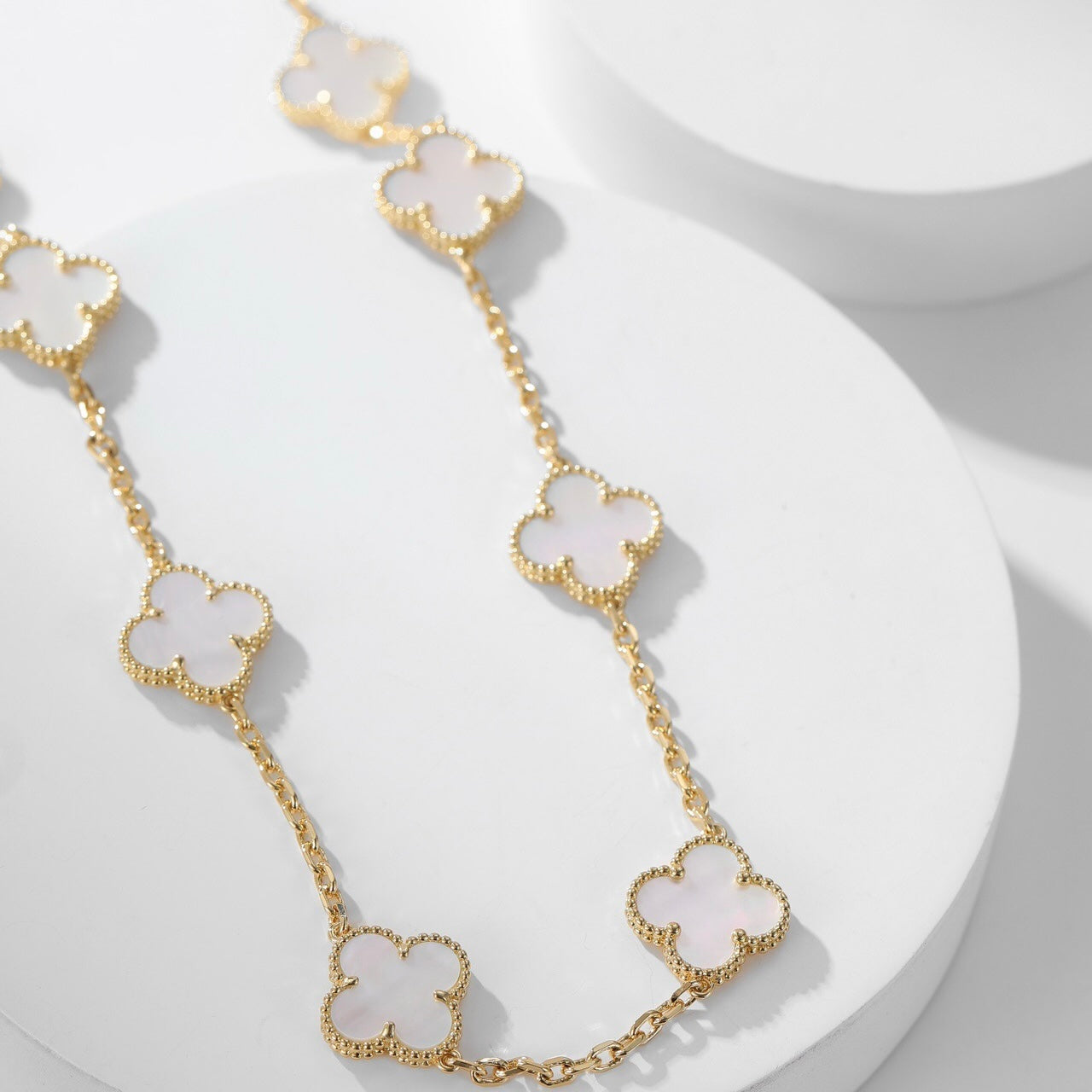 [Marin-Jewelry]CLOVER 10 MOTIFS WHITE MOTHER OF PEARL NECKLACE