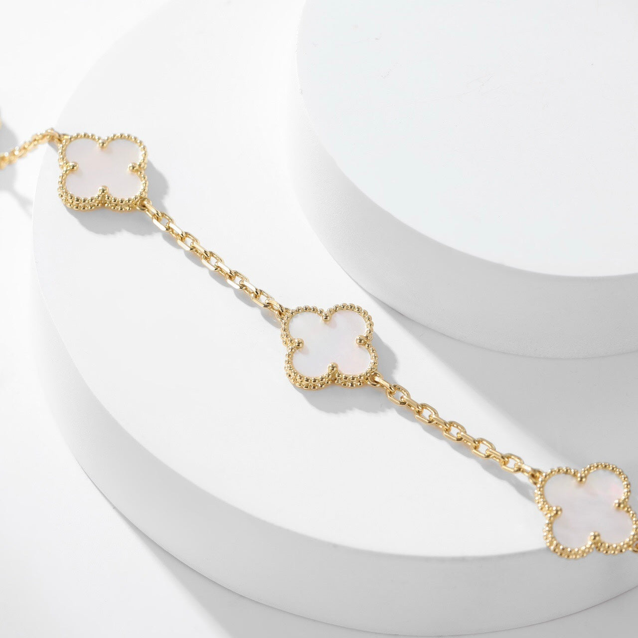 [Marin-Jewelry]CLOVER 10 MOTIFS WHITE MOTHER OF PEARL NECKLACE