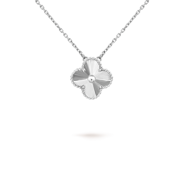 [Marin-Jewelry]CLOVER 15MM LASER NECKLACE SILVER