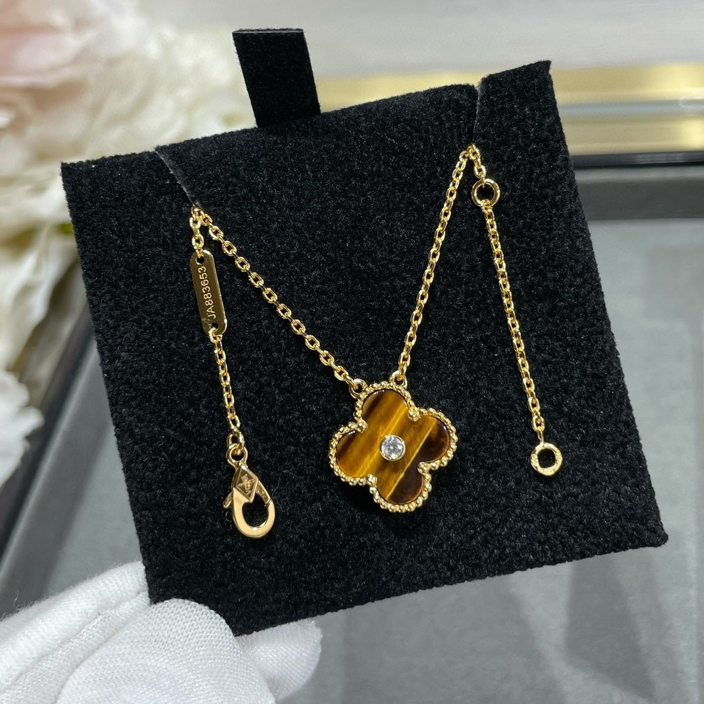 [Marin-Jewelry]CLOVER 15MM DIAMOND AND YELLOW TIGER'S EYE AGATE necklace