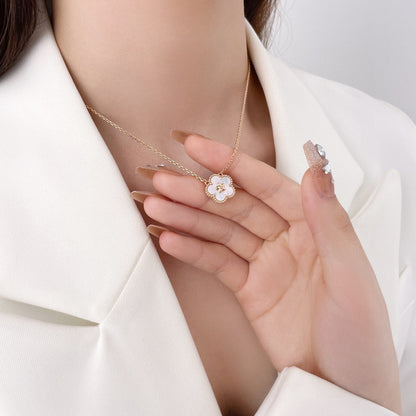[Marin-Jewelry]LUCKY  WHITE MOP  PLUM BLOSSOM NECKLACE