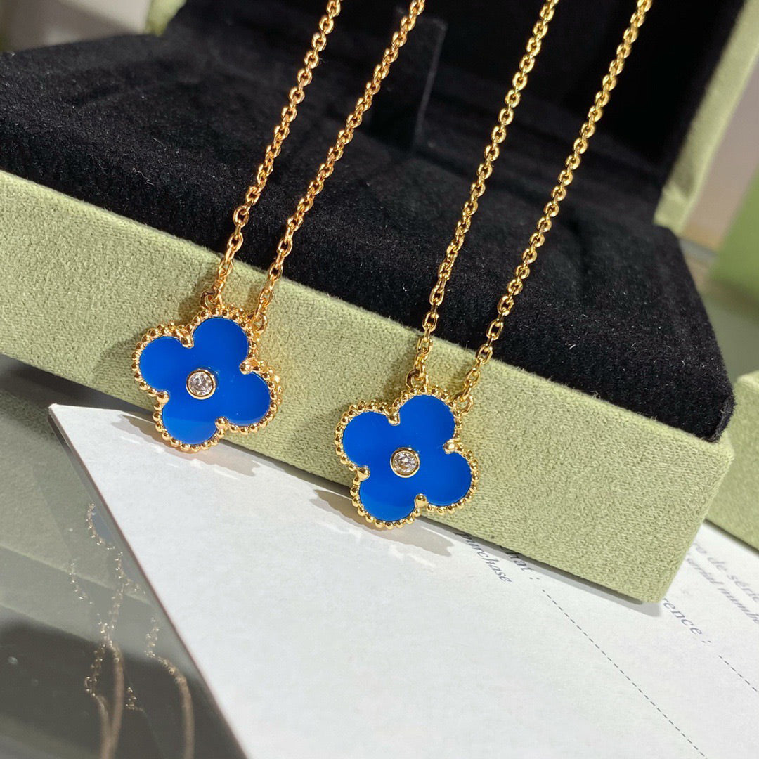 [Marin-Jewelry]CLOVER 15MM DIAMOND AND BLUE AGATE NECKLACE