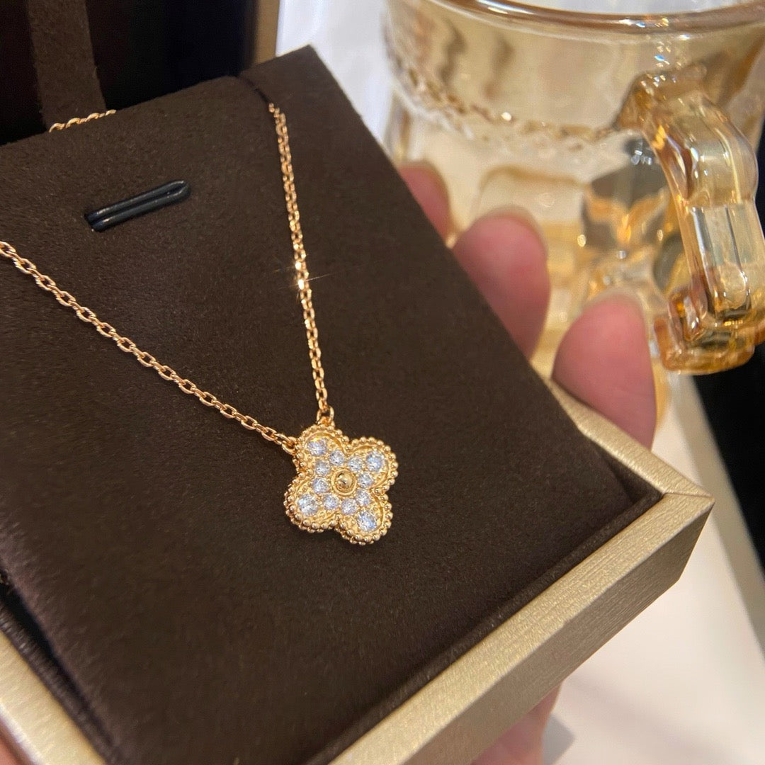 [Marin-Jewelry]CLOVER 15MM DIAMOND SINGLE FLOWER NECKLACE