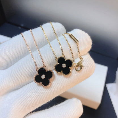 [Marin-Jewelry]CLOVER 15MM DIAMOND ONYX NECKLACE