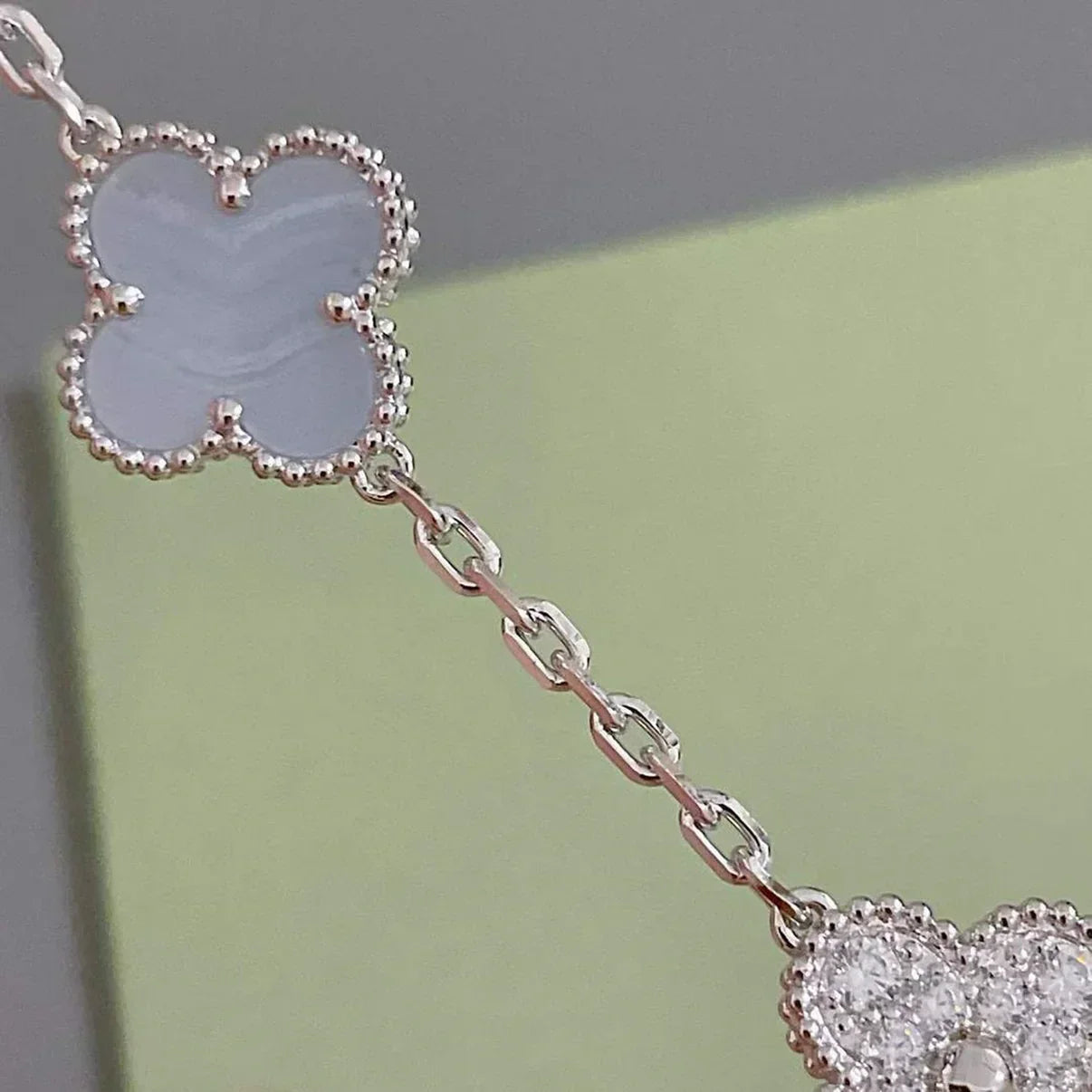 [Marin-Jewelry] CLOVER 5 MOTIF PURPLE CHALCEDONY BRACELET COLLECTION