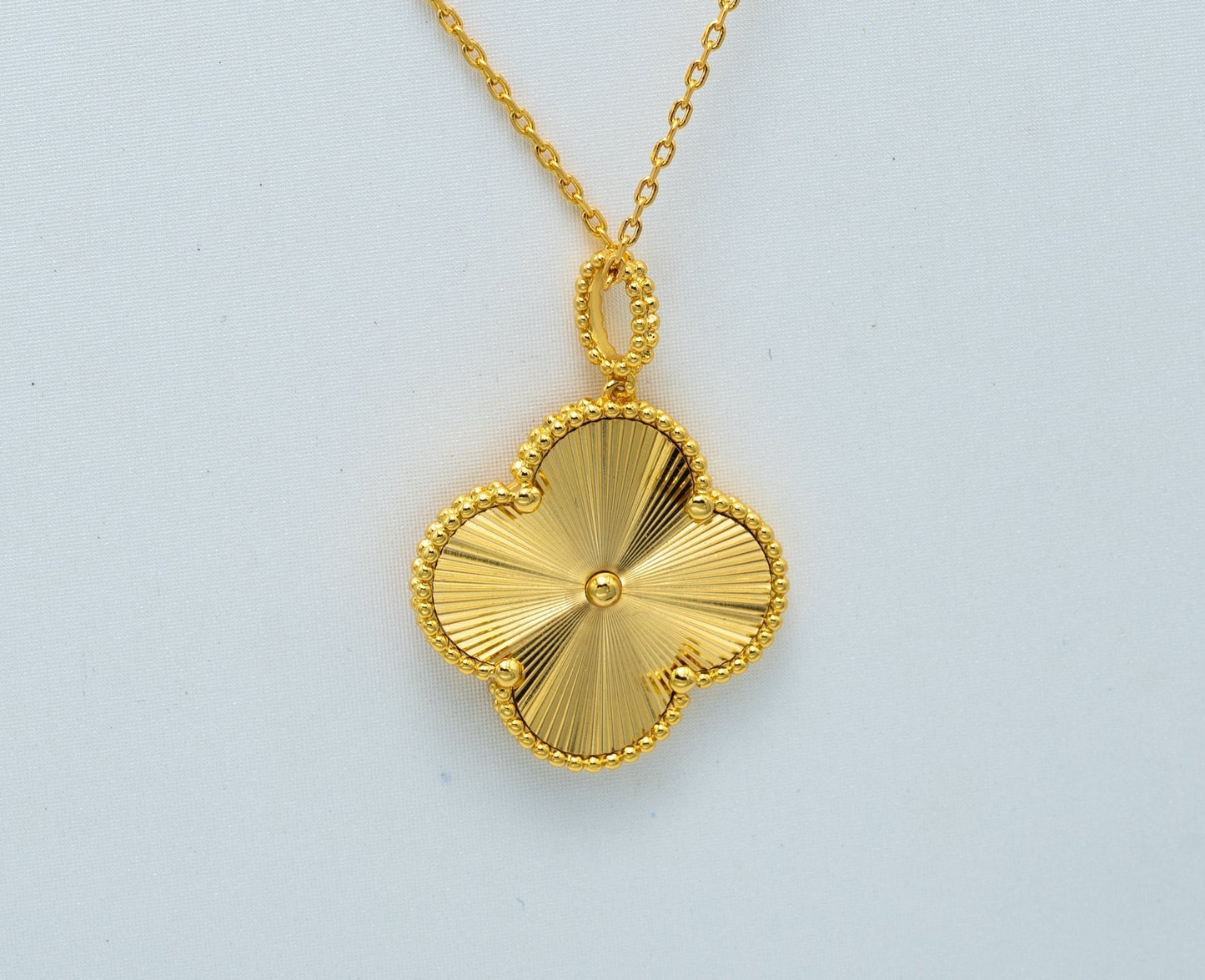 [Marin-Jewelry]CLOVER 25MM PEDANT NECKLACE GOLD