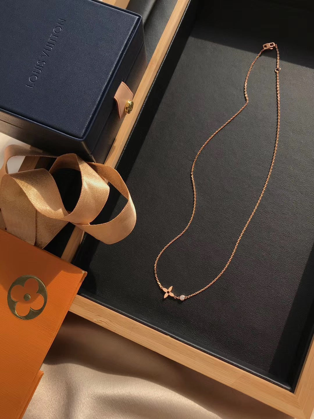 [Marin-Jewelry]BLOSSOM PENDANT PINK GOLD AND DIAMOND