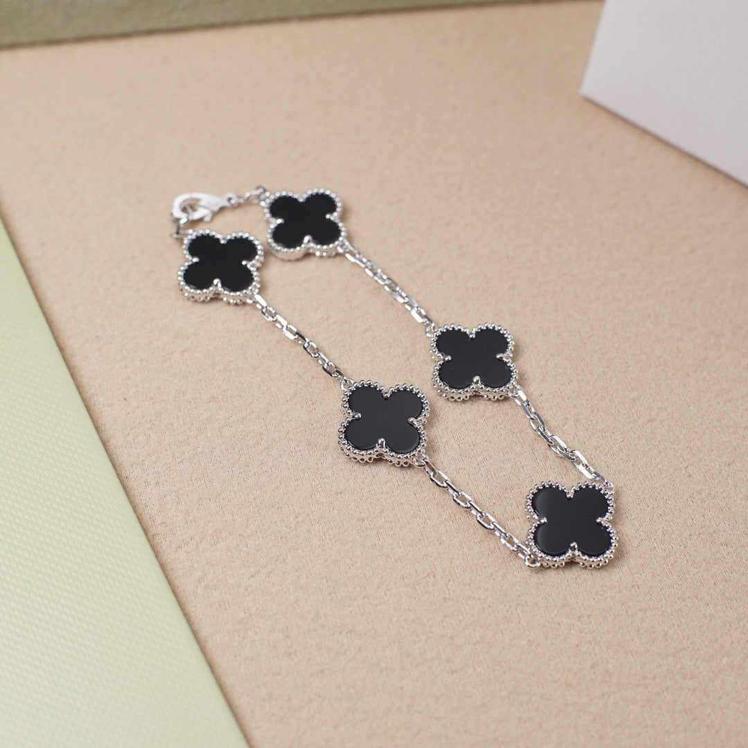 [Marin-Jewelry] CLOVER 5 MOTIF ONYXS BRACELET COLLECTION