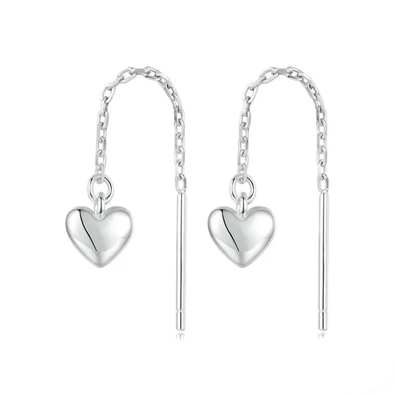 Boucles d'oreilles pendantes en forme de cœur simples avec longs glands