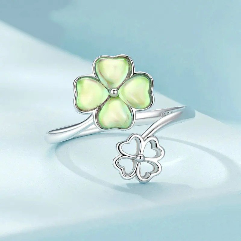 Bague Trèfle à Quatre Feuilles Plaqué Or Blanc