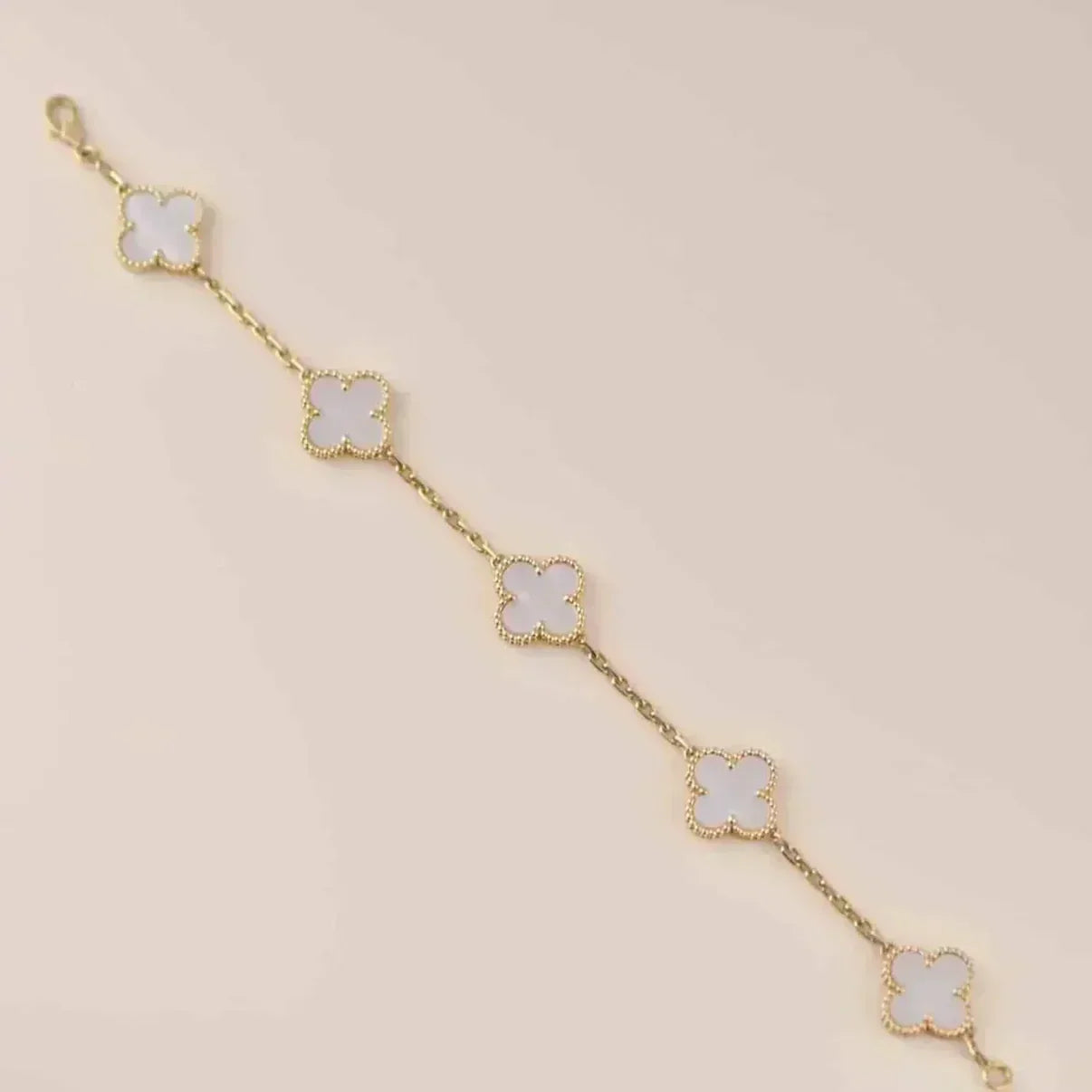 [Marin-Jewelry]CLOVER WHITE PEARL MOP 5 MOTIF BRACELET COLLECTION