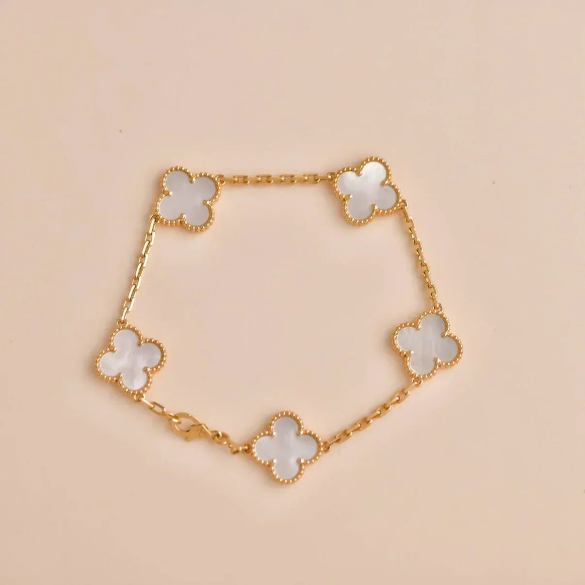 [Marin-Jewelry]CLOVER WHITE PEARL MOP 5 MOTIF BRACELET COLLECTION