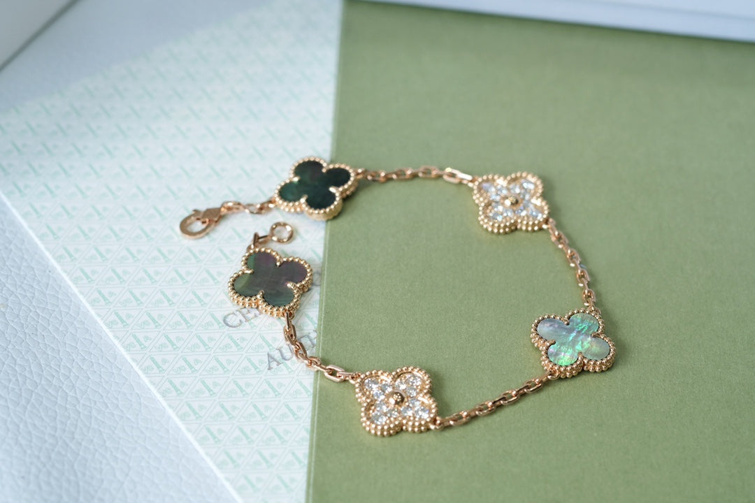 [Marin-Jewelry] CLOVER 5 MOTIF GRAY MOP BRACELET COLLECTION