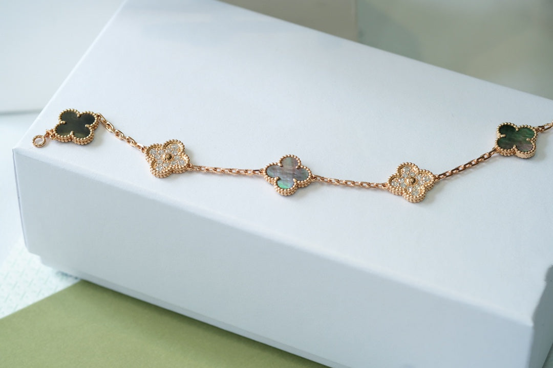 [Marin-Jewelry] CLOVER 5 MOTIF GRAY MOP BRACELET COLLECTION