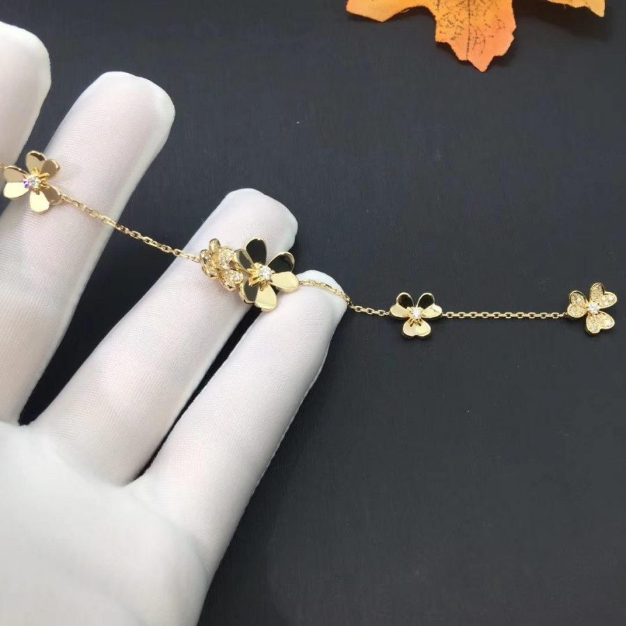 [Marin-Jewelry]FRIVOLE GOLD 5 FLOWERS BRACELET