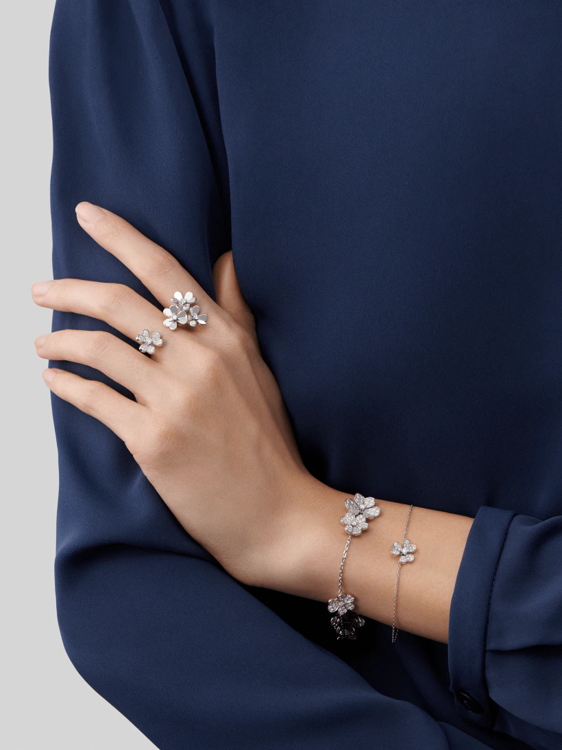 [Marin-Jewelry]FRIVOLE SILVER FLOWER DIAMOND BRACELET